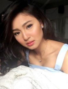Nadine_Alexis_Lustre_thumb_img