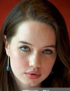 Anna_Popplewell_thumb_img